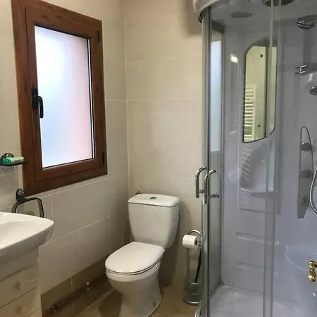 Holiday home Casita Del Pastor De Montrebei
